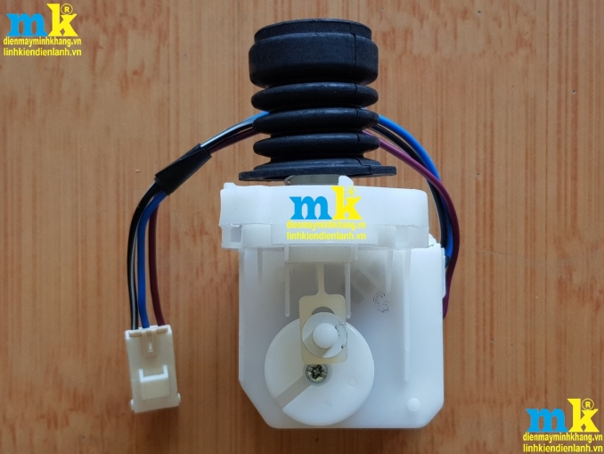 ( SP1147 ) Van Xả 3 Dây Máy giặt Aqua 